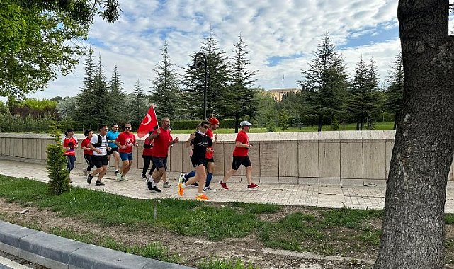 228 koşucu Atatürk'ün izinde Samsun'a ulaştı