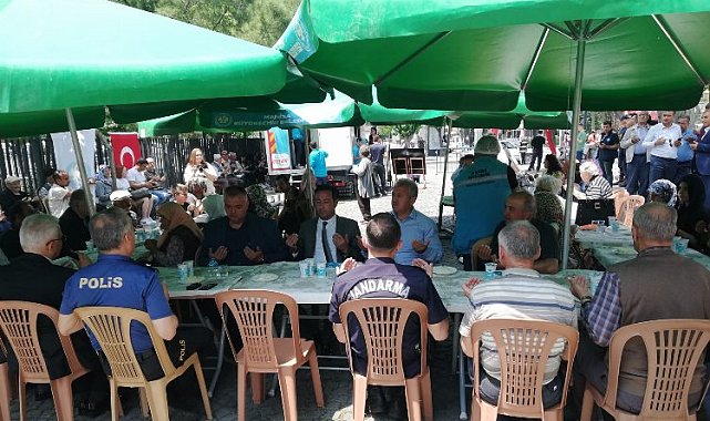 Akhisarlı şehitler dualarla anıldı