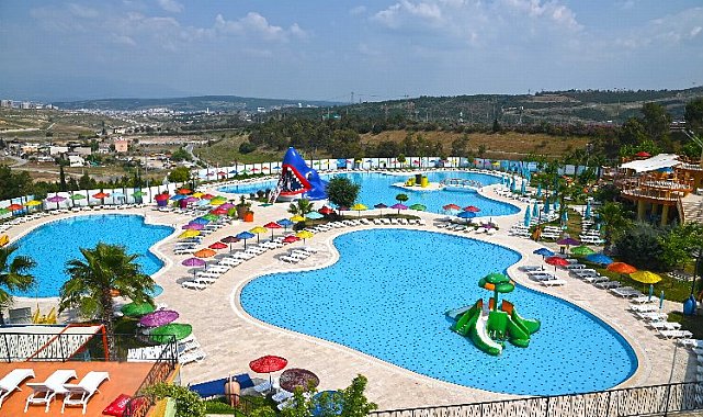 Aqua Yaşam Havuzları açıldı