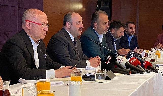 Bakan Varank'tan Bursa'da medya buluşması