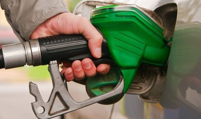 Benzine bir zam daha geliyor!