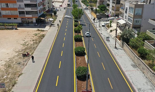 Büyükşehir'den kentin caddelerine altın dokunuşlar
