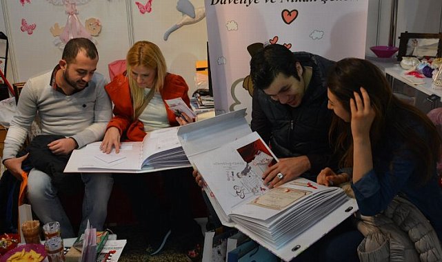 Düğün davetiyelerinde 'kişisellik' ön planda