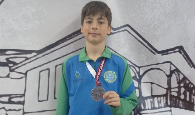 Karatede Çayırova'ya büyük gurur