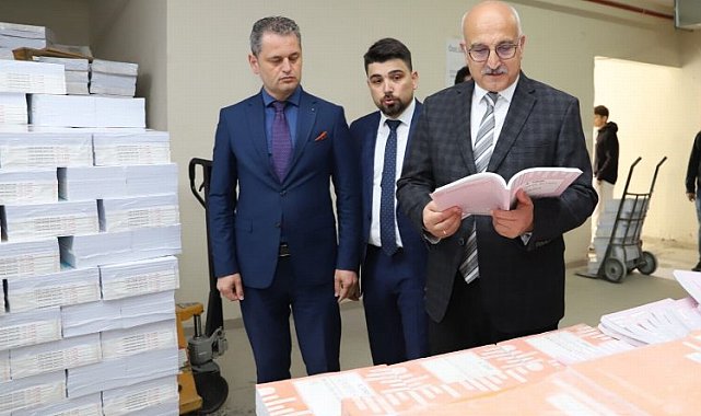 MEB'in yardımcı kaynakları Bursa'da dağıtılıyor