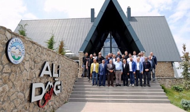 Mustafa Yalçın'dan yoğun tempo