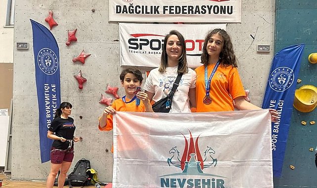 Nevşehir Belediyespor'dan iki Türkiye ikinciliği