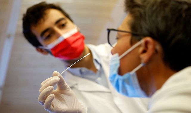Amerika Covid Türü Bir Virüsten Endişeli