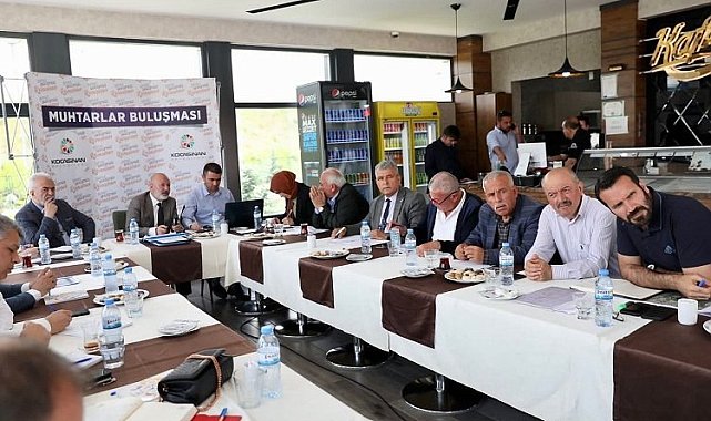 Kayseri Kocasinan'da muhtarlarla istişare toplantısı