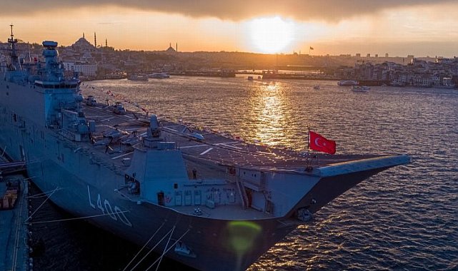 TCG Anadolu Sarayburnu'ndan 'planlı' ayrılıyor
