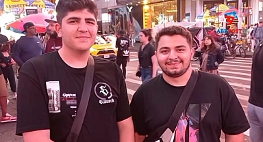 Times Meydanı'nda Türk W&T Öğrencileriyle Karşılaştık