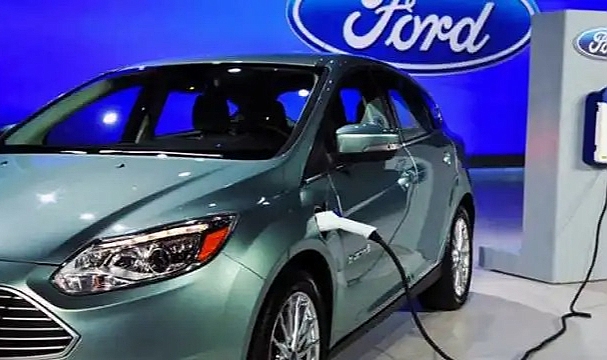 Ford Elektrikli Araç Üretimini Yavaşlatıyor