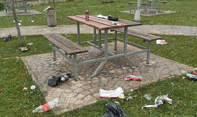 İzmit'ten çevreyi kirletenlere tepki gösterdi