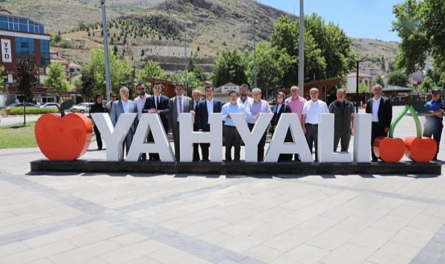 Kayseri Valisi Gökmen Çiçek Yahyalı'da