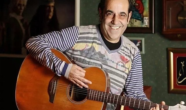 Özkan Uğur hayatını kaybetti