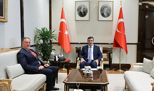Başkan Tatlıdede Cumhurbaşkanı Yardımcısı Yılmaz'la görüştü
