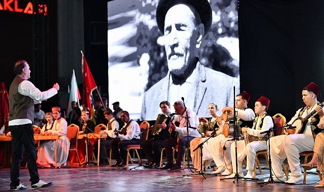 Esenyurt'ta uluslararası ikinci buluşma... Dünya müzisyenlerinden Âşık Veysel sürprizi
