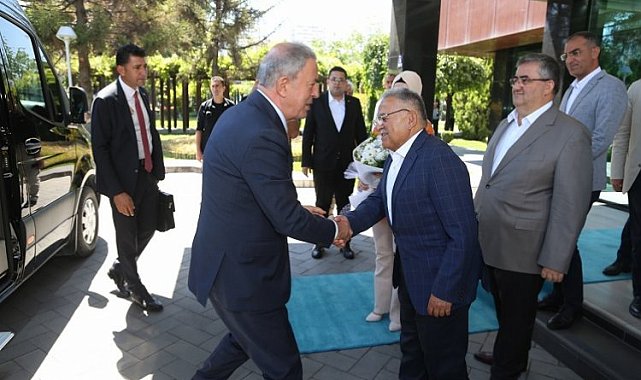 Hulusi Akar'dan Büyükkılıç'a ziyaret