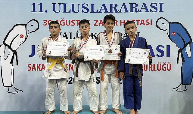 Judocular, Sakarya'da madalyaları kaptı