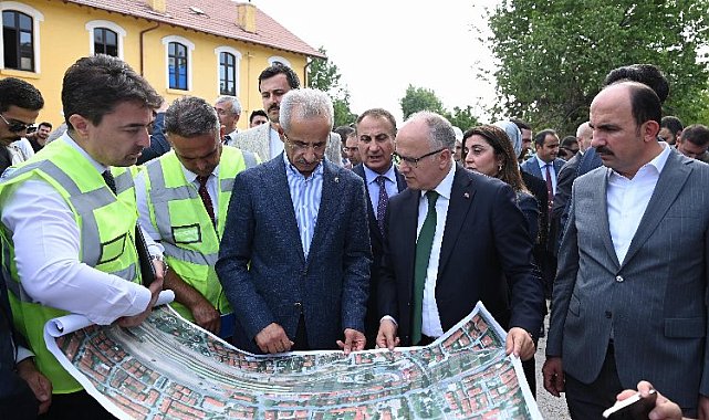 Konya'da banliyö hattına yakın mercek