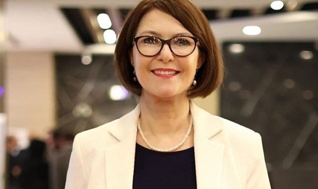 Şelale Ünseli ödül koleksiyonuna yeni bir tane daha ekledi!
