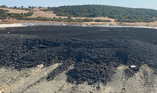 Turizm bölgesinde olumsuz görüntüler... Koku dayanılacak gibi değil!
