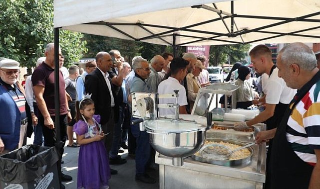 Bursa İnegöl şehitlerini unutmadı