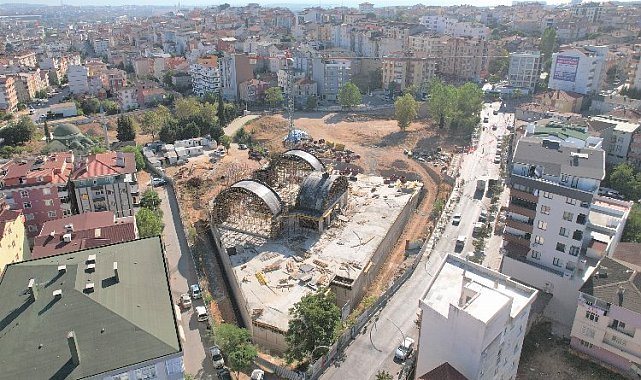 Çayırova'da Kent Meydanı Camii şekilleniyor