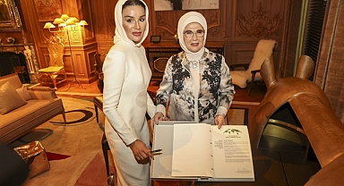 Emine Erdoğan, Katar Emiri'nin annesi ile New York'ta bir araya geldi