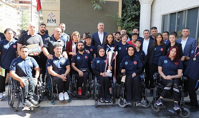 Gaziantep şampiyonlarıyla buluştu