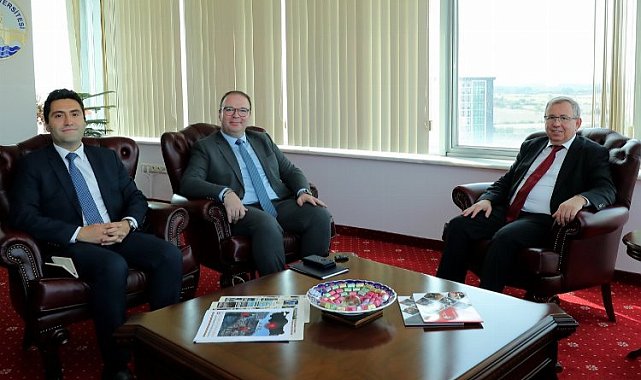 Gümülcine Başkonsolosu Aykut Ünal'dan Trakya Üniversitesi'ne ziyaret