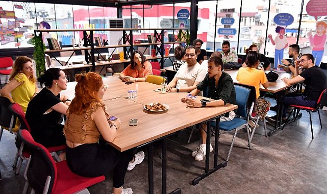 'Hello Mersin' Kulübü hizmette