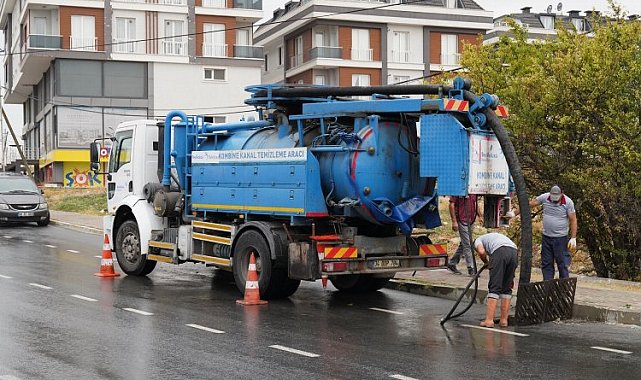 İstanbul Beylikdüzü olası taşkınlara karşı tedbirini aldı