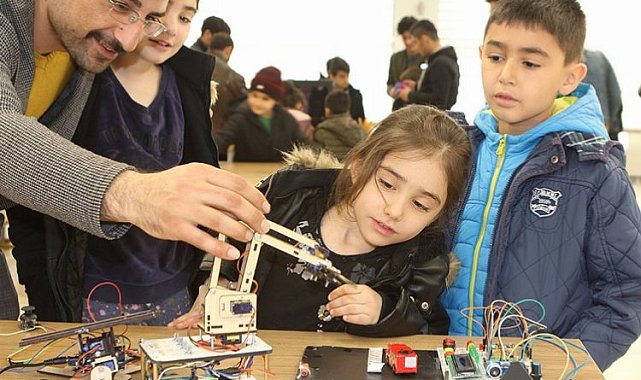 KAYMEK'ten Robotik Kodlama Atölyesi