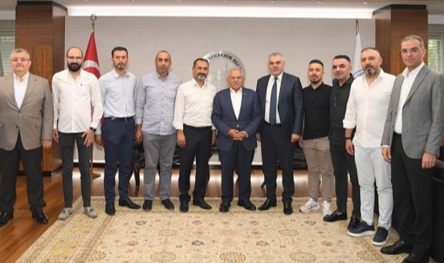 Kayserili emlakçılardan Büyükkılıç'a ziyaret
