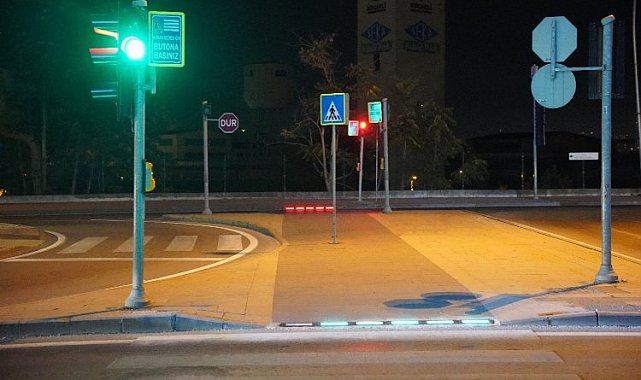 Kocaeli'de yaya güvenliğinde LED'li sistem devrede