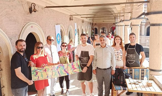 Manisa tarihi Yeni Han'da özel konuklar ağırlandı