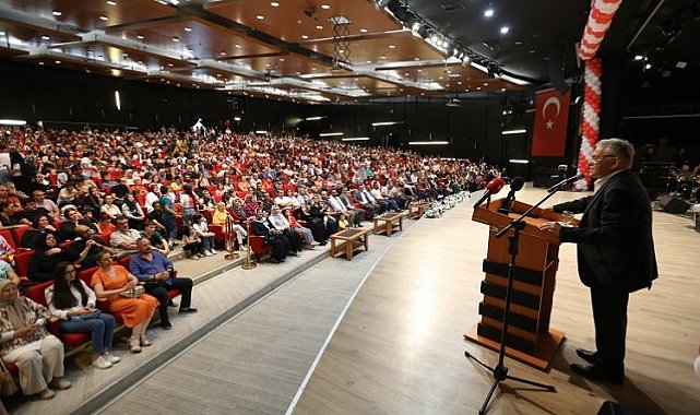 Memduh Büyükkılıç'tan 'Gesi Bağları' şov