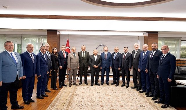 OSBÜK Heyeti'nden Büyükkılıç'a ziyaret