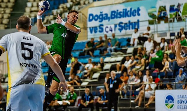 Sakarya hentbol Spor Toto'yu konuk edecek