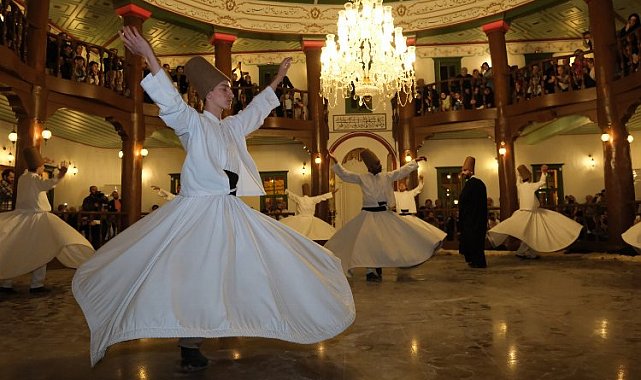 400 yıllık Mevlevihane'de halka açık ilk sema