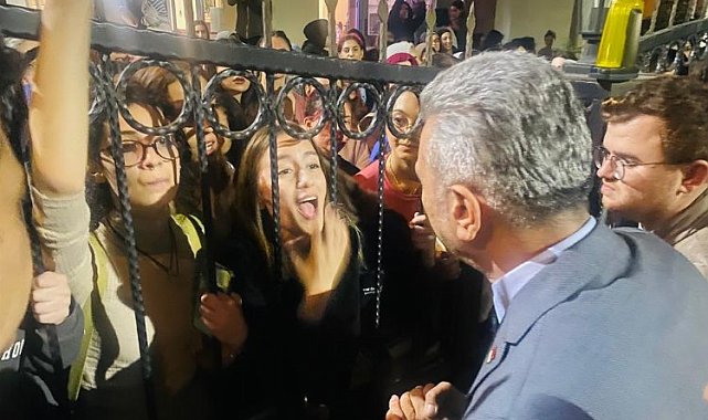 CHP Bursa'dan yurt öğrencilerinin protestosuna destek