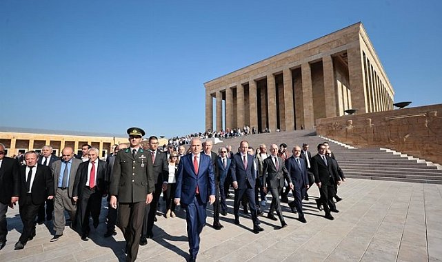 Denizli heyeti Ata'nın huzurunda