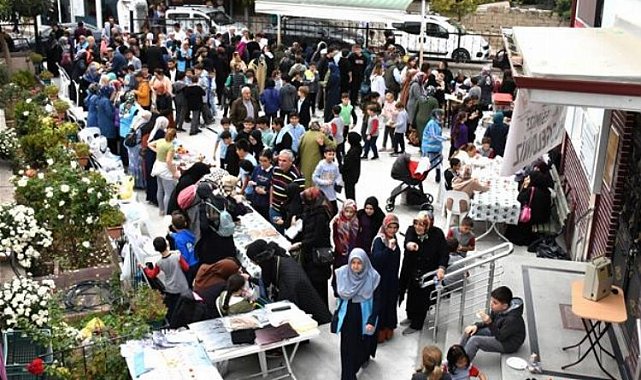 Filistin Yararına 'Hayır Çarşısı' kuruldu