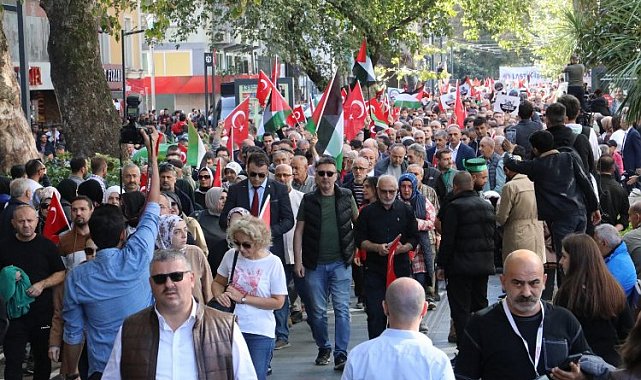 İzmit'ten Filistin'e destek yürüyüşü