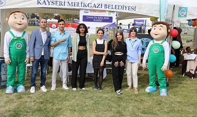 Kayseri Melikgazi'den sıfır atık standı