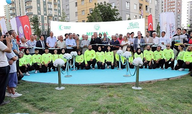 Kayseri Talas'ta  dolu dolu 100'üncü yıl etkinlikleri