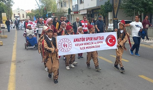 Keşan'da Amatör Spor Haftası'na kortejli yürüyüş