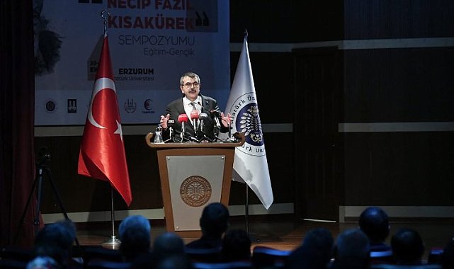Necip Fazıl, vefatının 40. yılında Erzurum'da anıldı