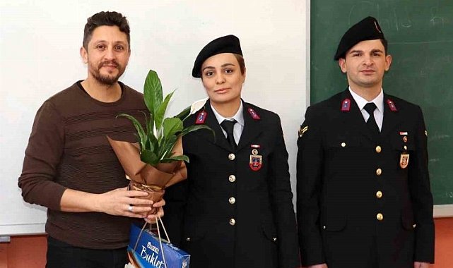 Ağrı Jandarması'ndan şehit yakını çğretmenlere ziyaret